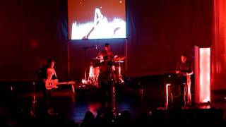 Tom Vek 04 Too Bad Shepherds Bush Empire London 16112011