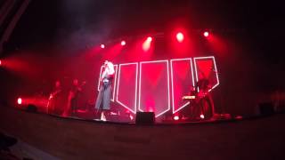 Chisu - Sama nainen (live)