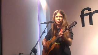 Carmen Boza - Astillas en FNAC Sevilla