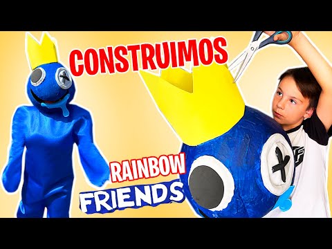 RAINBOW FRIENDS en la VIDA REAL Creamos a BLUE ¡En Familia a tamaño real!