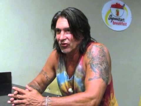Thumbnail for Lynch Mob: George Lynch & Oni Logan interview (Aug. 23, 2015: San Antonio, Tx.) by Head, The Band, George Lynch