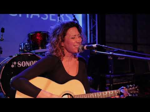 Andrea Wilde & The Whiskey Chasers Live at Club85