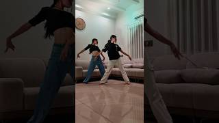 Download lagu Daav Laga | Dance Video | YuktaPalak #daavlaga  #trending #viral #cameramanjaldifocuskaro #ytshorts mp3