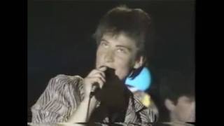 k.d.lang & The Reclines - Johnny Get Angry