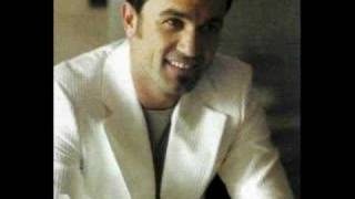 SHANNON NOLL &quot;DON&#39;T FIGHT IT&quot; PHOTO MONTAGE TO RECORDED SONG