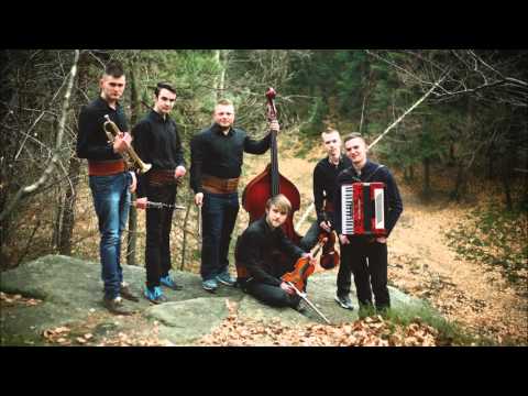 Kapela Juhasy - Kółecka się obracają