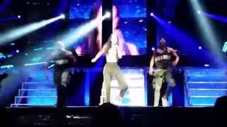 S Club 7 Live Glasgow 2015 -Tina solo Stronger