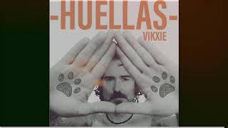Huellas Music Video