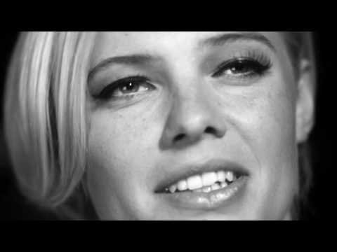 ANIA DĄBROWSKA | BANG BANG