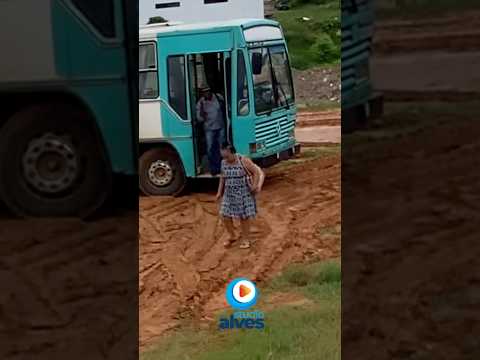MACAÚBAS NA BAHIA - ESTACIONAMENTO DA FEIRA NOVA