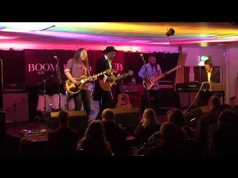 Mean Mistreatin Woman (Malone) - Malone Sibun Band @ The Boom Boom Club