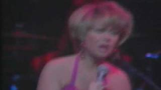 Elaine Paige - Love can do that