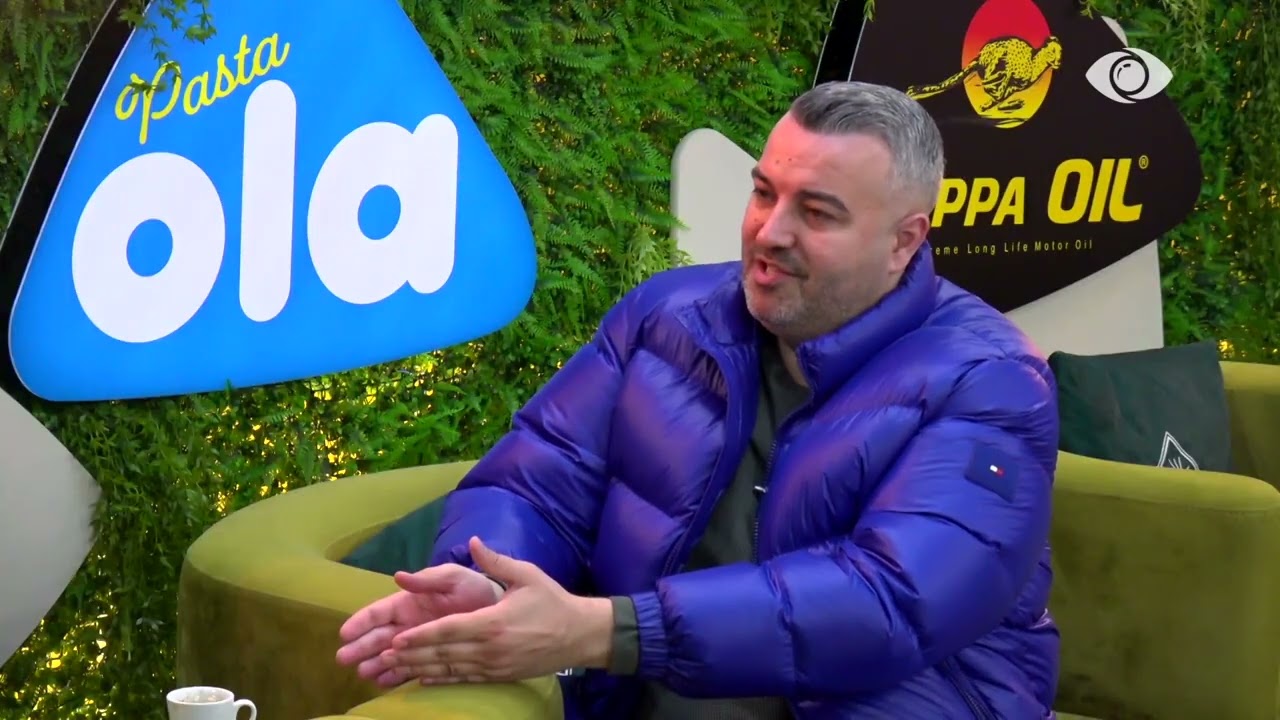 Po na fryhesh si kaposh, je dhunues/ Kristi debaton me Mateon: Çfarë të duket vetja?