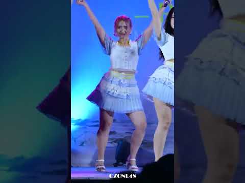 [4K] Fancam Jane BNK48 - Jabaja @ Central Korat 020765