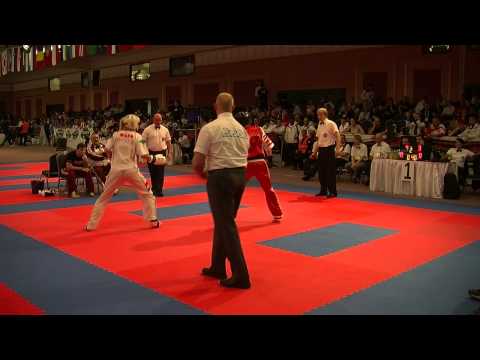 Henrietta Nagy v Jordan Ferguson   WAKO World Championships 2013