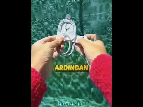 Yeni iPhone’unu Suyun Altında Açtı 😳