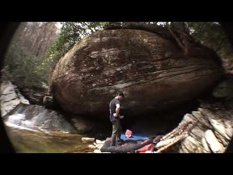 Matt Nunes on the 2nd ascent of 'Levity' (8b+/V14)