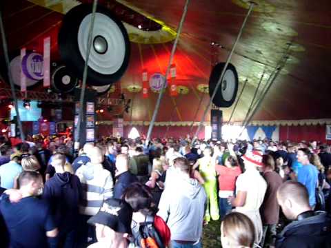 Lee Haslam @ Creamfields UK 2006 - Daresbury, Halton UK (August 26, 2006) #1