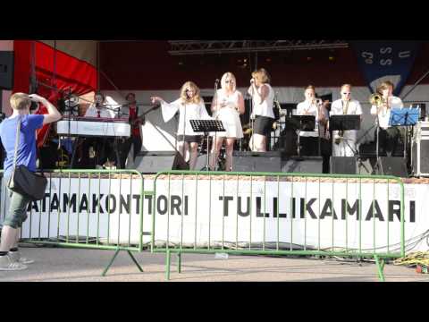 Mikko Pettinen & Happy People: Summer love (Live in Tervasaari July 4th 2015)