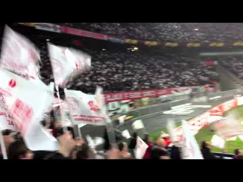 Stomme Jongens - voor aanvang van Ajax-Anderlecht