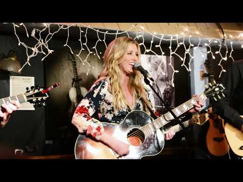 Thumbnail for Stephanie Quayle - Untitled (Live from The Bluebird Cafe) by Stephanie Quayle