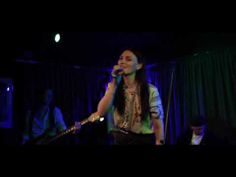 Emma Acs,  "Into Your Heart"  -  Live @ Raindogs House