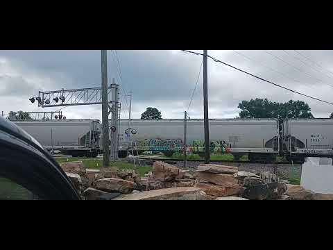 NS NV02 crosses old atlantic ave