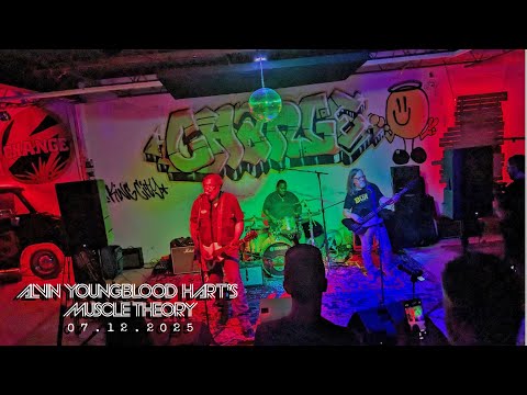 Alvin Youngblood Hart's Muscle Theory -  Live at Change - 07.12.2025