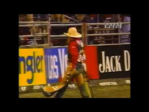 Pete Hessman vs Blue Duck - 00 PBR Billings (88 pts)