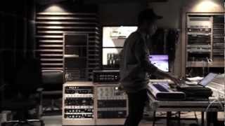 Angel Haze & Lunice - Gimme That (Songs from Scratch Session)