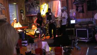 Tee Dee Young in HD - Live Blues!
