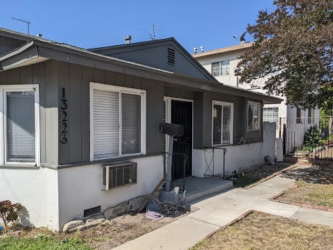 13226 Vanowen St, North Hollywood, CA 91605