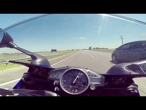 Brutal Shimmy yamaha R6 260km/h