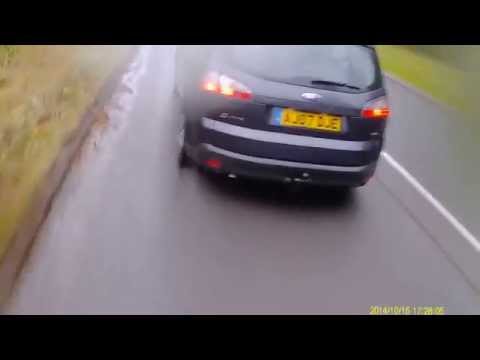 Inconsiderate Mum Taxi pulls out on me