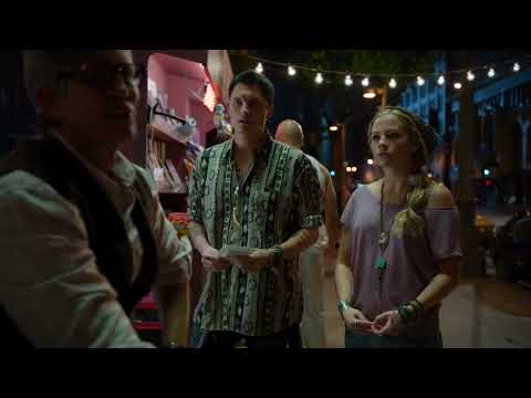 Eric Roberts in "The Finder" (2012) -  TV show - Season 1 Episode 6 scene