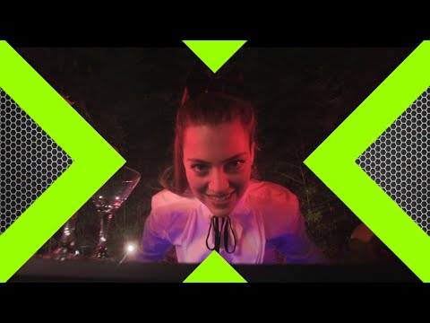 Alejandra Burgos - Swimming Pool Party - Photo Session