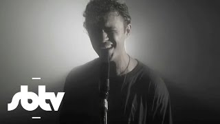 Mikky Ekko | &quot;Pull Me Down&quot; [Plugged:In]: SBTV