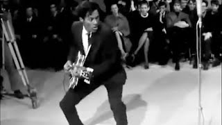Chuck Berry - Promised Land/Johnny B. Goode (Belgium TV, 1965)