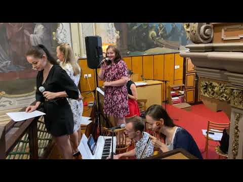 All you need is love - zbor Projekt Skúšobňa