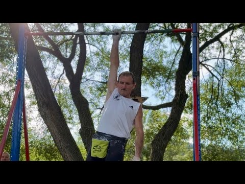 Józef Panuś pobija rekord Polski w zwisie na drążku - Nowy rekord 69 minut!