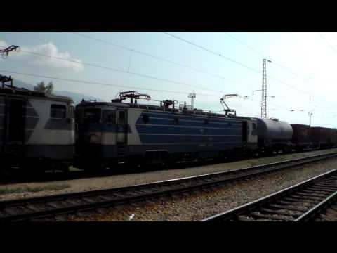 2x Le5100 / 46 028 + 46 044 с дтв 30606 на Пирдоп
