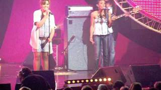 Chimène Badi - En Equilibre Concert M6 Music Zénith de Montpellier 26/04/2010