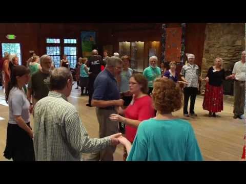 Southern Appalachian squares 6a - Shoo-Fly Swing