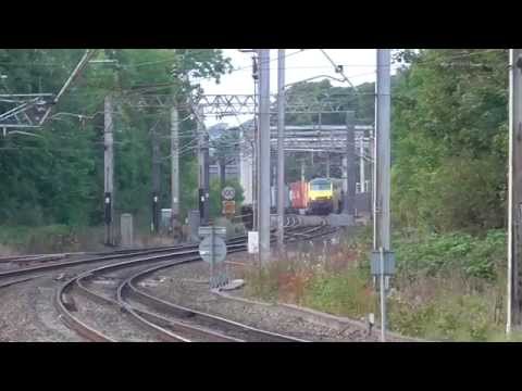 90042 4m74 Coatbridge - Crewe liner, 11th September 2015