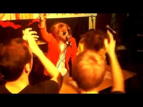 TUHEJ MRÁZ feat. Michal Tučný (live)