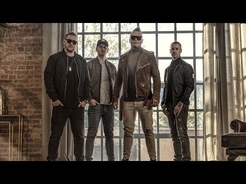 Josh ft. Children of Distance – Sebzett szárnyú madárka ( Official Music Video )