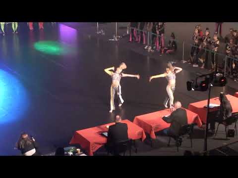 MP IDO DD,DS,DDF  DD Duos Female Adults 1    Anita i Maja 1M