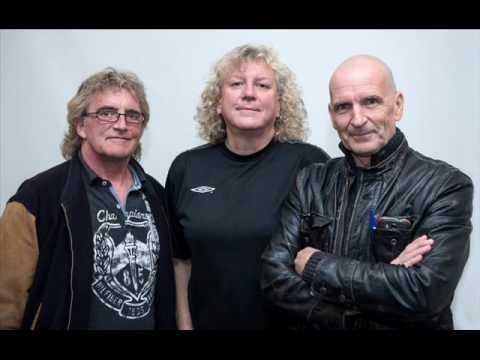 SAGA Interview - Jim Crichton, Jim Gilmour, Michael Sadler (2012)