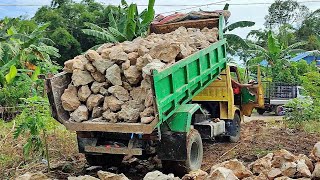 Download lagu Dump Truk//Mobil Truk Batu Jomplang Muatan Batu Putih mp3