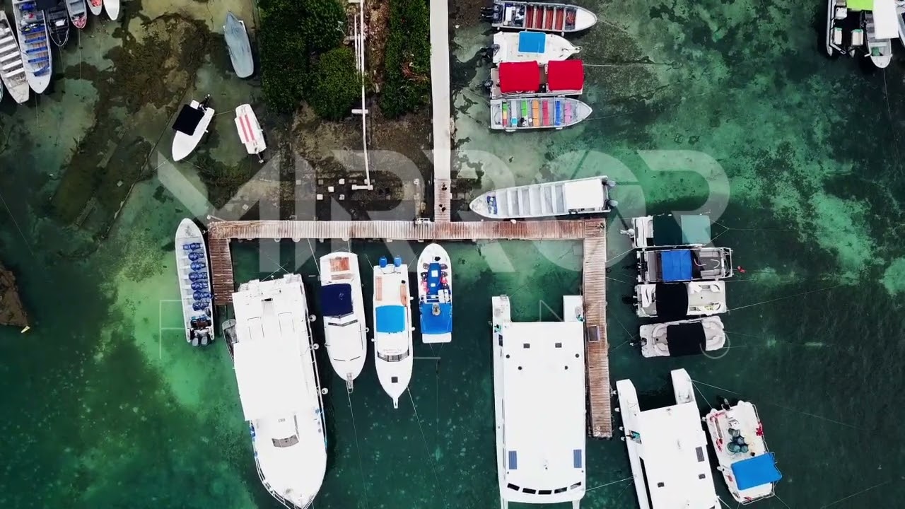 Lanchas y barcos en San Andres P1